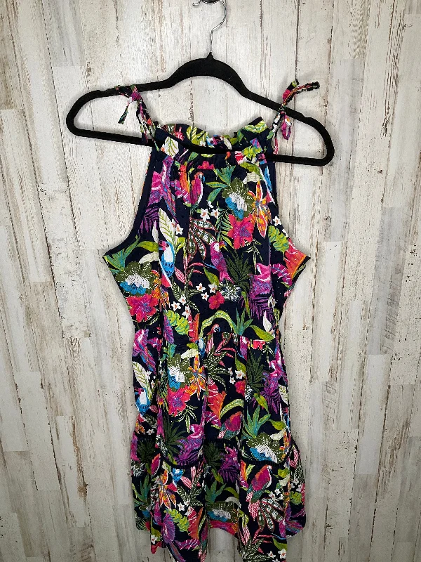 Final Clearance Dress Casual Short By Crown And Ivy  Size: M