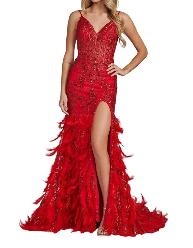 Special Discount Fitted Glitter Print Feather Gown In Red
