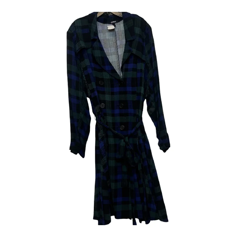 Fantastic Deals Dress Casual Short By Torrid In Plaid, Size: 4x