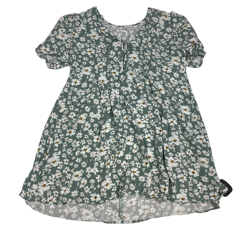Weekend Deal Dress Casual Short By L Love  Size: M